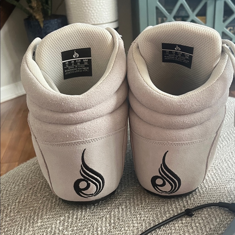 Ryderwear Men's Light Gray Athletic High-Tops - Picture 4 of 6